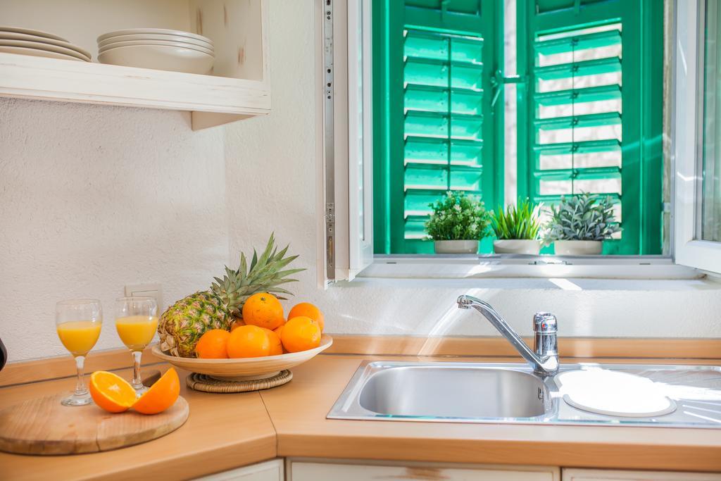 Apartments Laurus Шибеник Экстерьер фото