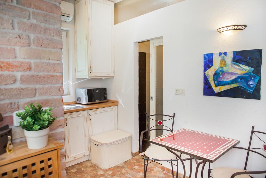 Apartments Laurus Шибеник Экстерьер фото